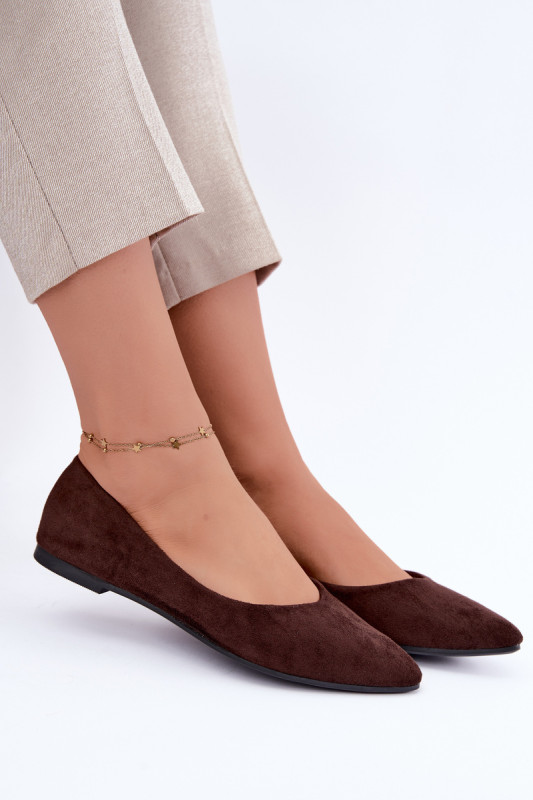 Flache Ballerinas aus Eco-Wildleder in Braun
