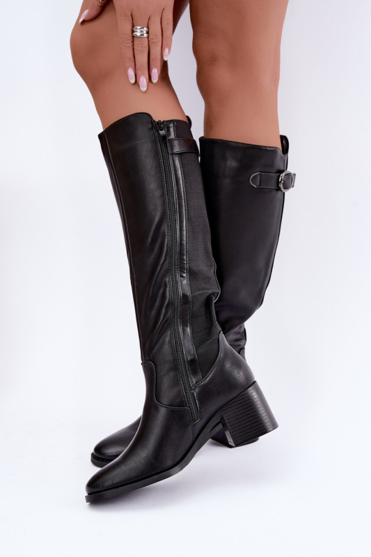 Gefütterte Stiefel mit Blockabsatz und Schnalle schwarz