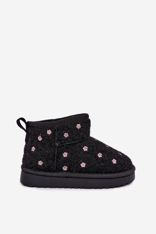 Schwarzer Schneestiefel mit kleinen Blumen und Fell