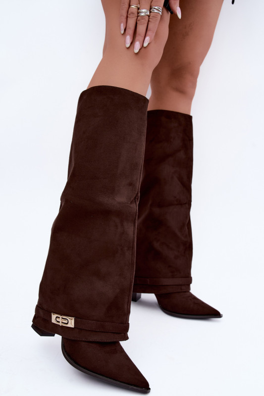 Gefütterte Stiefel mit umgeschlagenem Schaft und Absatz, braun