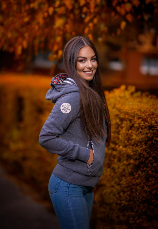 Kurzjacke mit Kapuze anthrazit-meliert