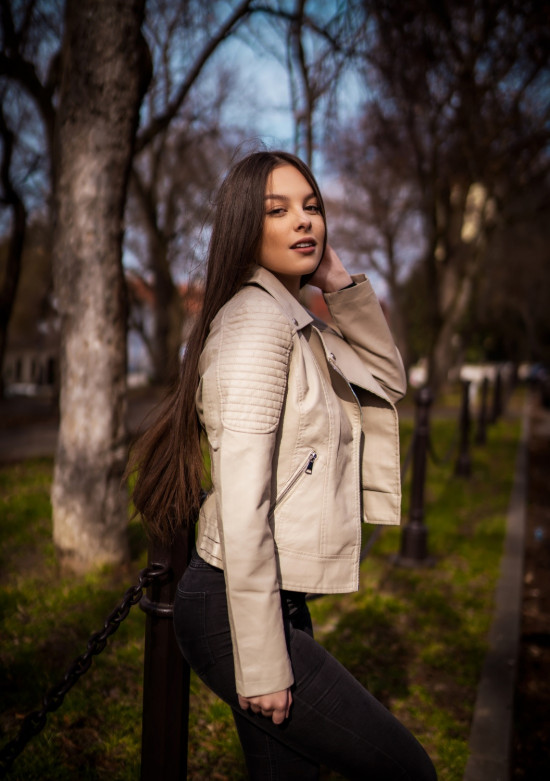 Lederimitatjacke im Biker-Look rot