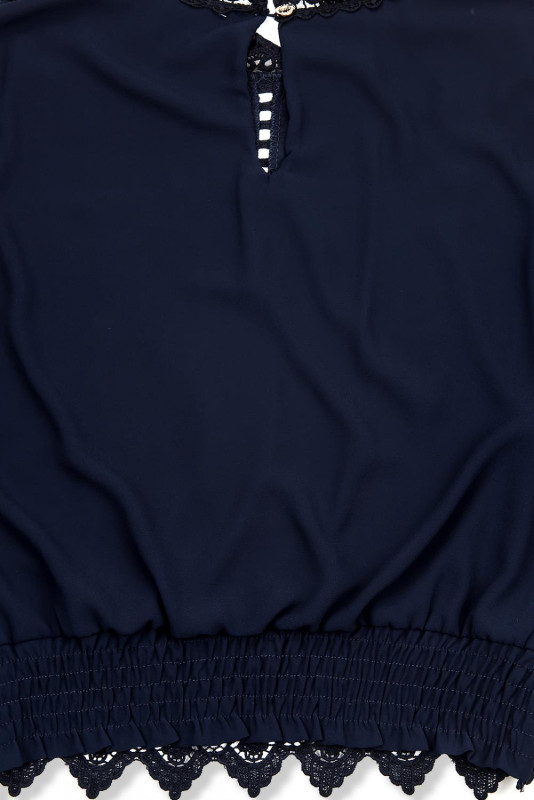 Spitzentop blau