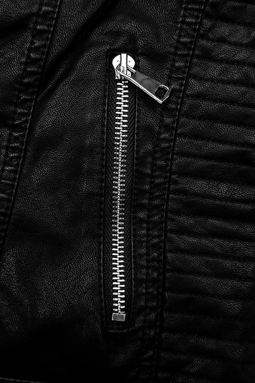 Gesteppte Kunstlederjacke schwarz