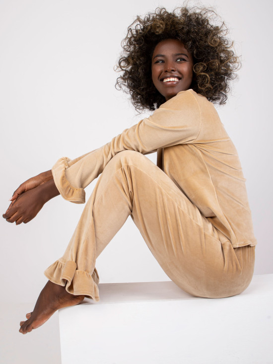 Braunes Damen-Pyjama mit langen Ärmeln