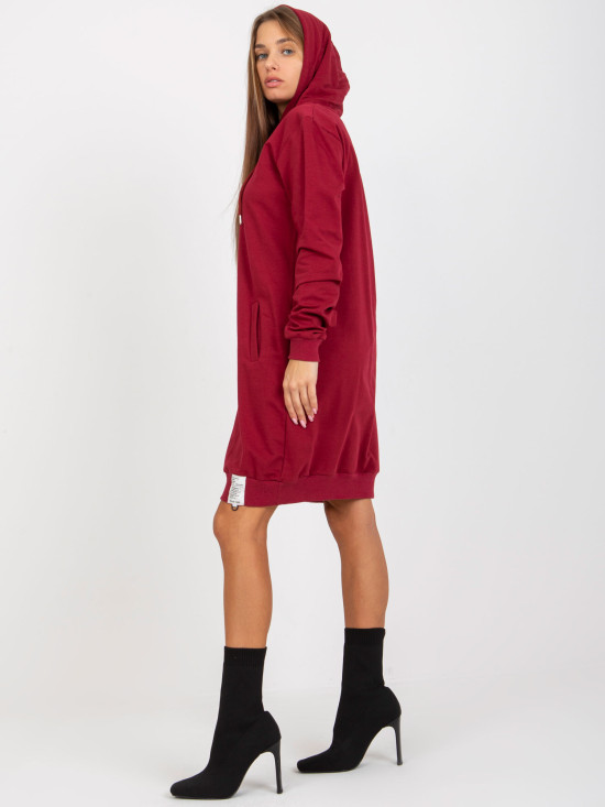 Bordeauxfarbene Sweatkleid mit Kapuze