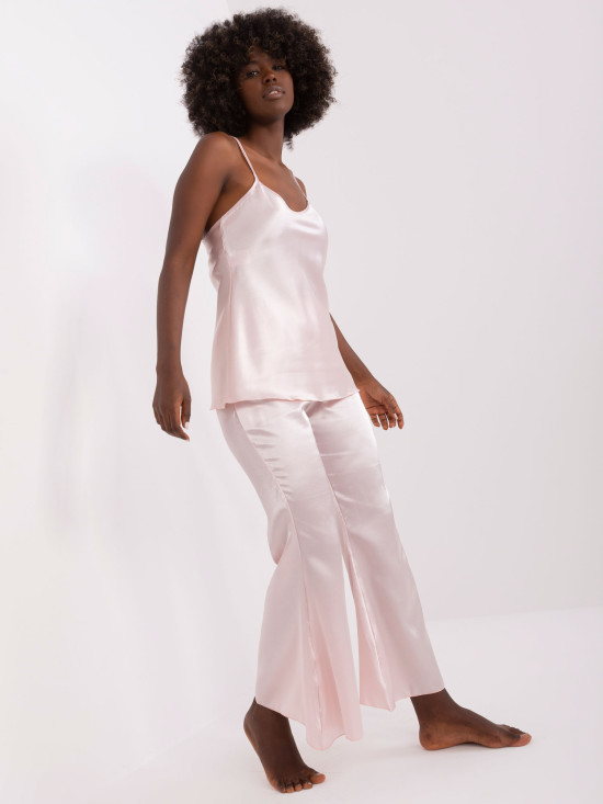 Helle rosa dreiteilige Pyjama mit Hosen