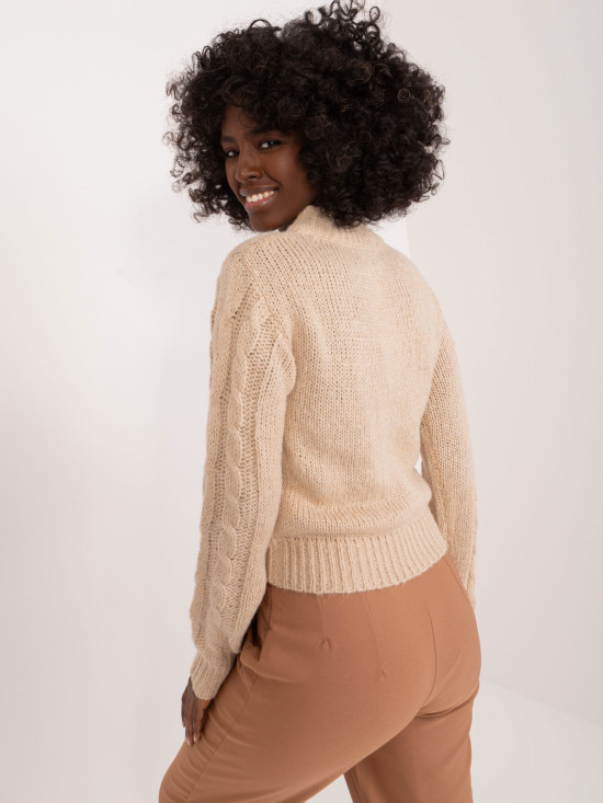 Beiger Pullover mit langen Ärmeln