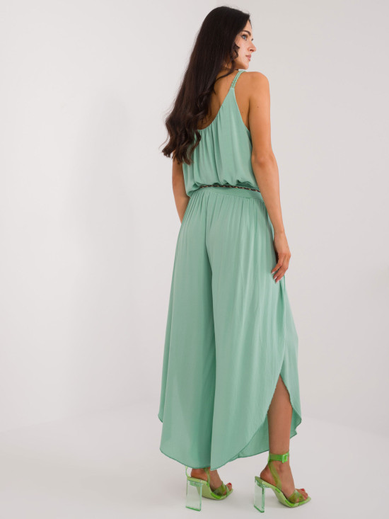 Bequeme pistazienfarbene Hose