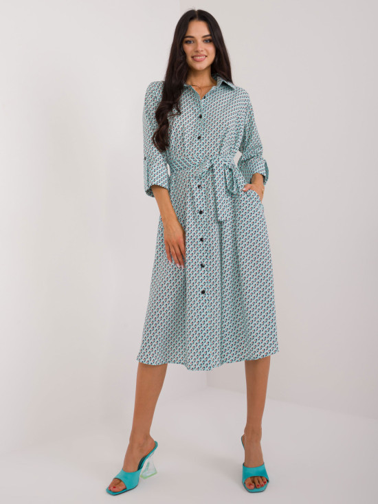 Ausgestellte Midi-Kleid mit 3/4-Ärmeln