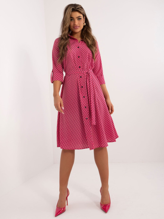 Rosa Midi-Kleid mit 3/4-Ärmeln