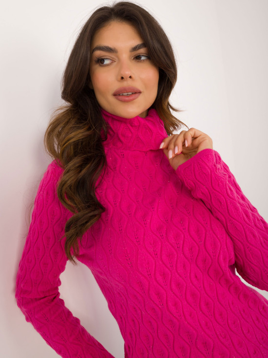 Stylischer fuchsienfarbener Pullover mit Rollkragen