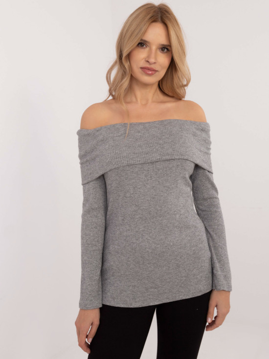 Eleganter grauer Pullover mit langen Ärmeln