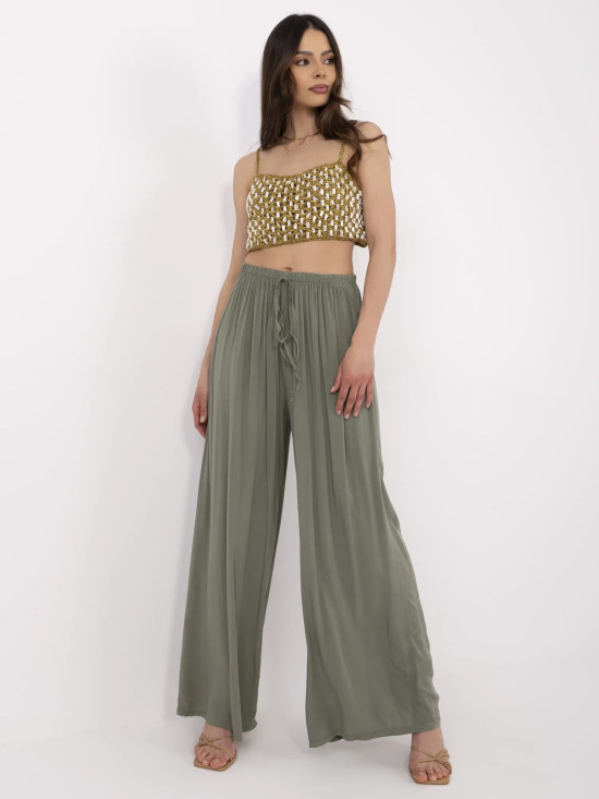 Stylische khaki Hose mit hohem Bund