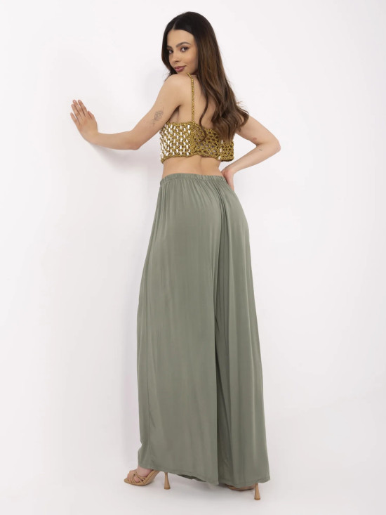 Stylische khaki Hose mit hohem Bund