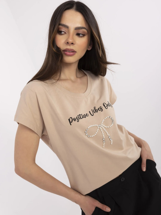 Stylisches T-Shirt mit Applikation