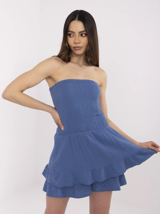 Kombination in Dunkelblau