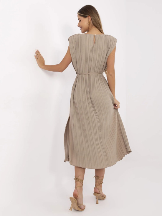 Beige Midi-Kleid mit Gürtel