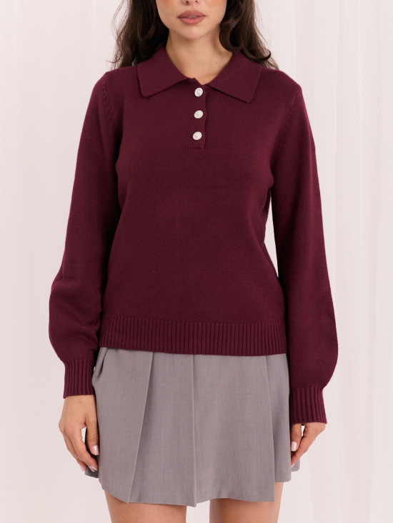 Eleganter bordeauxfarbener Pullover mit Kragen und Knöpfen