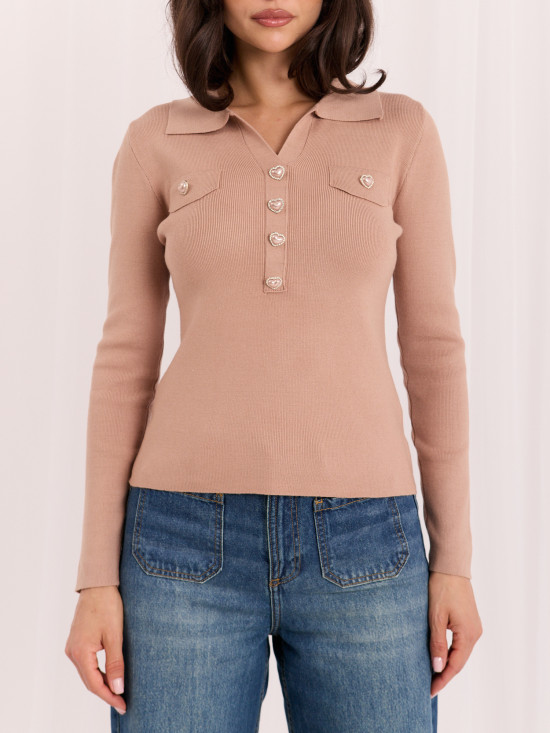 Eleganter brauner Pullover mit Kragen und Knöpfen