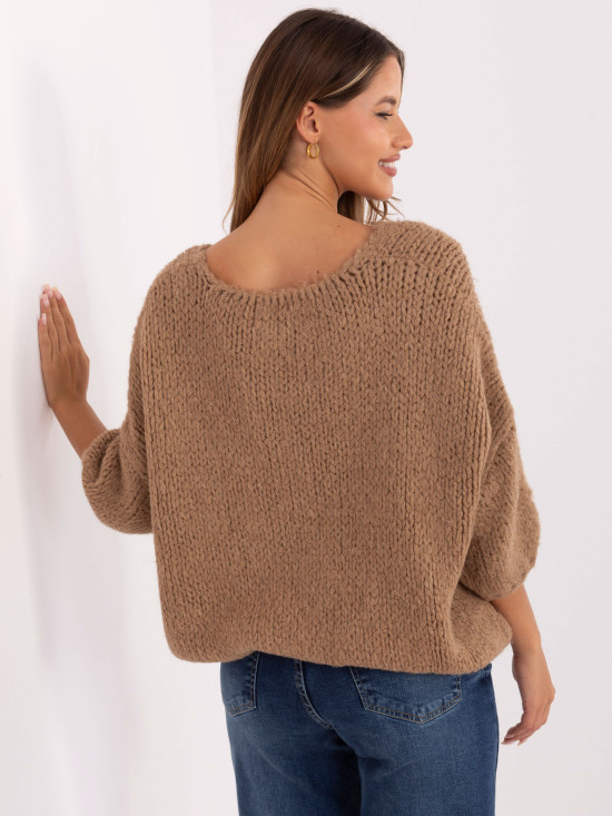 Stylischer camelfarbener Pullover mit 3/4 Ärmeln