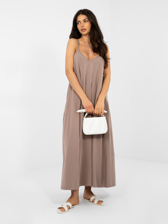 Beiges Maxi-Kleid mit V-Ausschnitt und Taschen