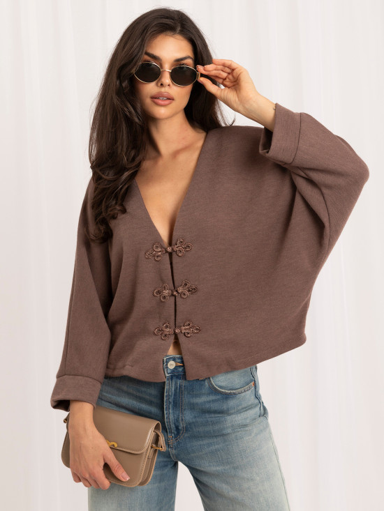 Eleganter beigefarbener Pullover mit V-Ausschnitt