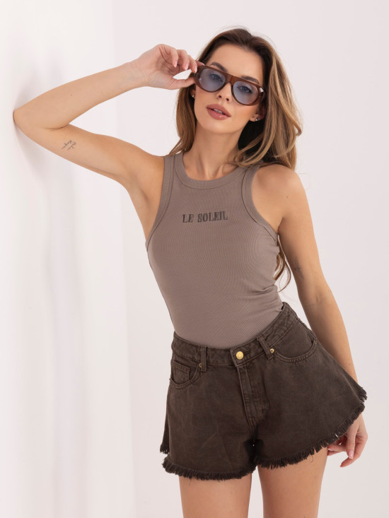 Beiges, geripptes Top mit Stickerei