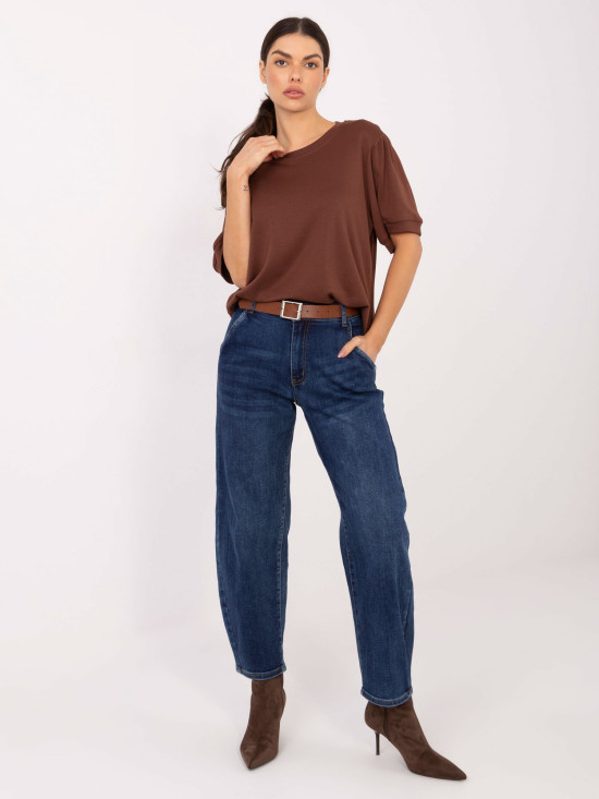 Damen-Jeans in Dunkelblau mit hohem Bund und Gürtel