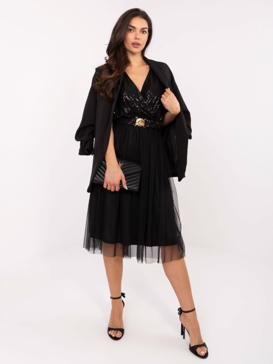 Schwarzes Midi-Kleid mit Gürtel und Paillettenapplikation