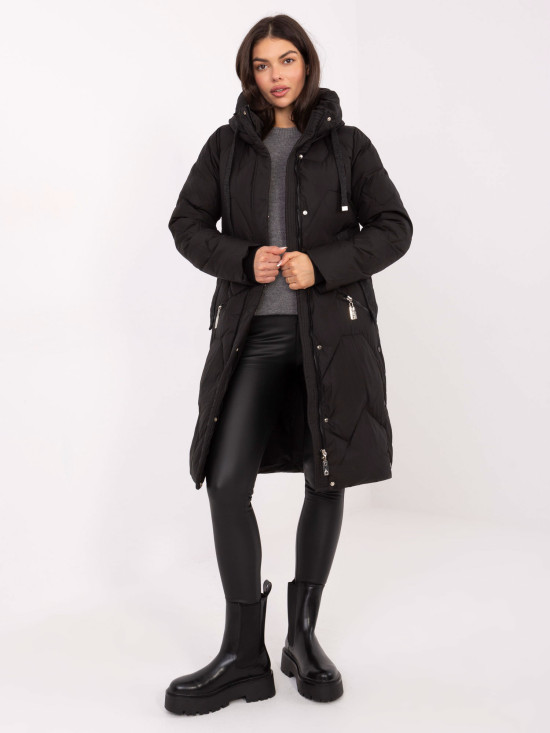 Langer schwarzer Steppmantel mit Kapuze