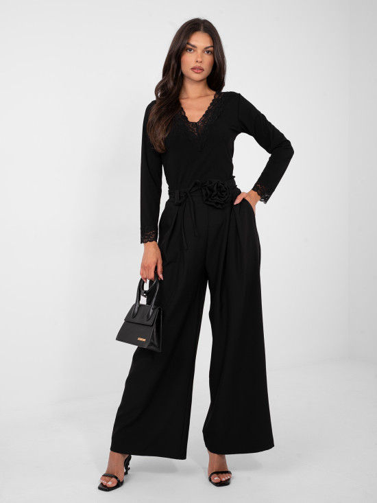 Elegante schwarze Wide-Leg-Hose mit hohem Bund und Gürtel
