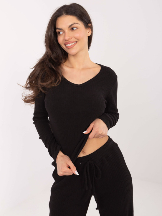 Schwarzer Rippstrickpullover mit V-Ausschnitt