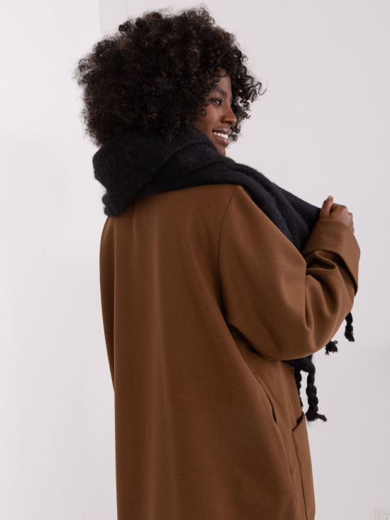 Eleganter schwarzer Schal