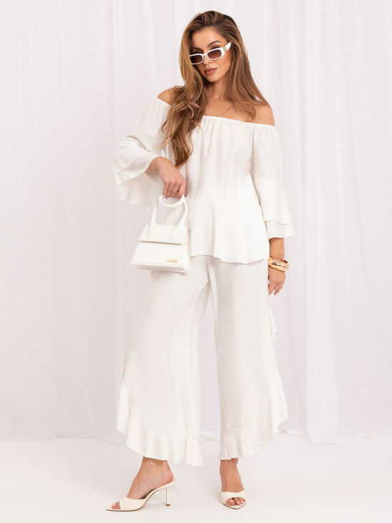 Elegantes Set mit Bluse und Hose in Ecru