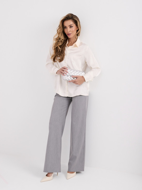 Elegantes Ecru-Hemd mit Applikation