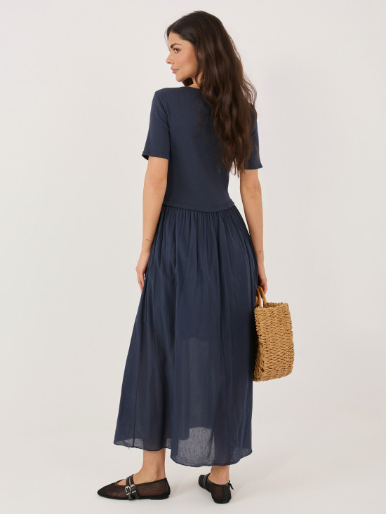 Ausgestelltes Midi-Kleid mit Futter, blau