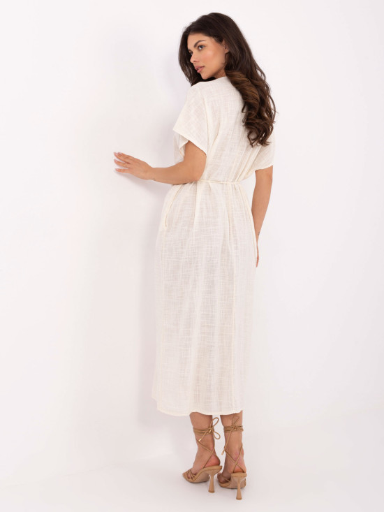 Oversize beige Sommerkleid mit Gürtel und Taschen