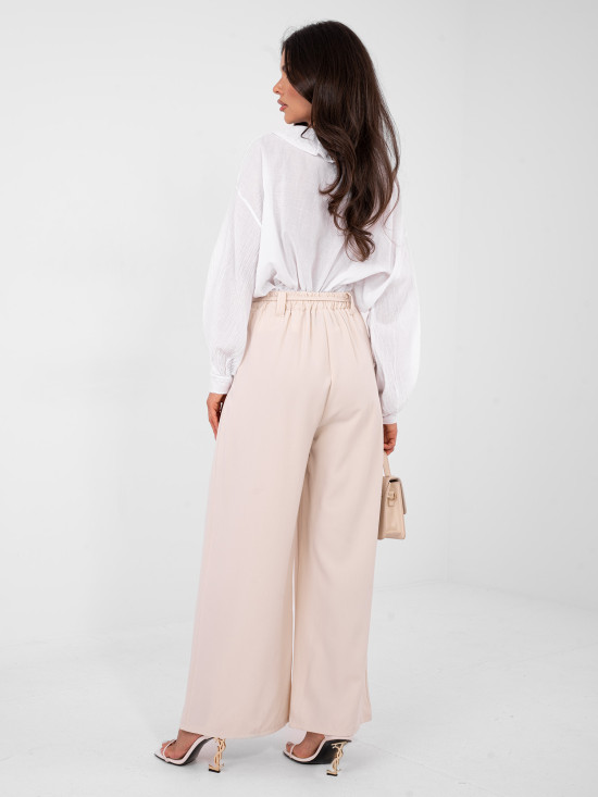 Elegante beige Wide-Leg-Hose mit Gürtel