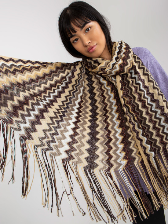 Heller beiger gemusterter Schal mit Fransen