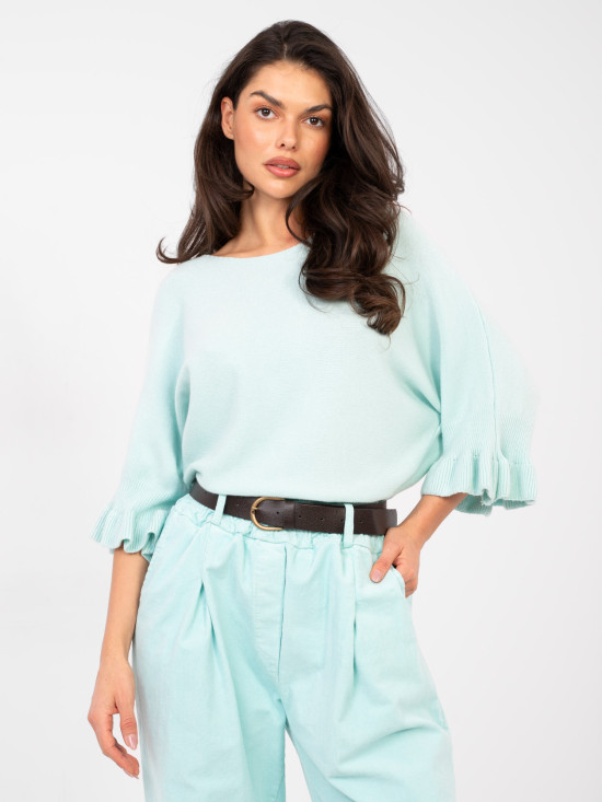 Eleganter hellblauer Pullover mit 3/4-Ärmeln und Volant