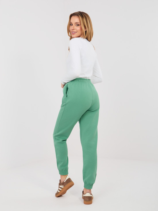 Pistaziengrüne Jogginghose mit hohem Bund