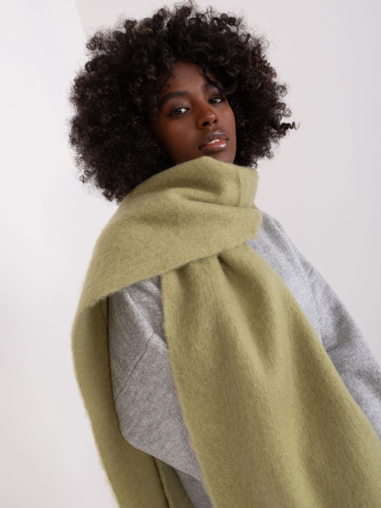 Eleganter pistazienfarbener Schal