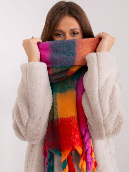 Eleganter Schal in dunkelgrüner Farbe