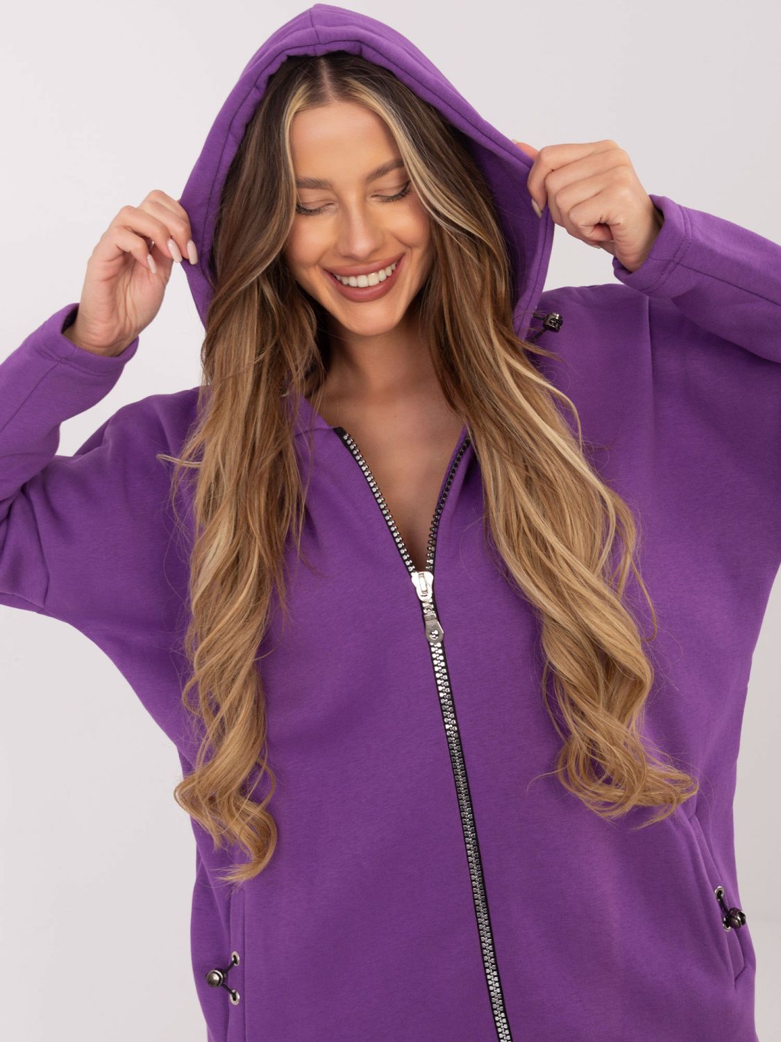 Lila Kapuzenpullover