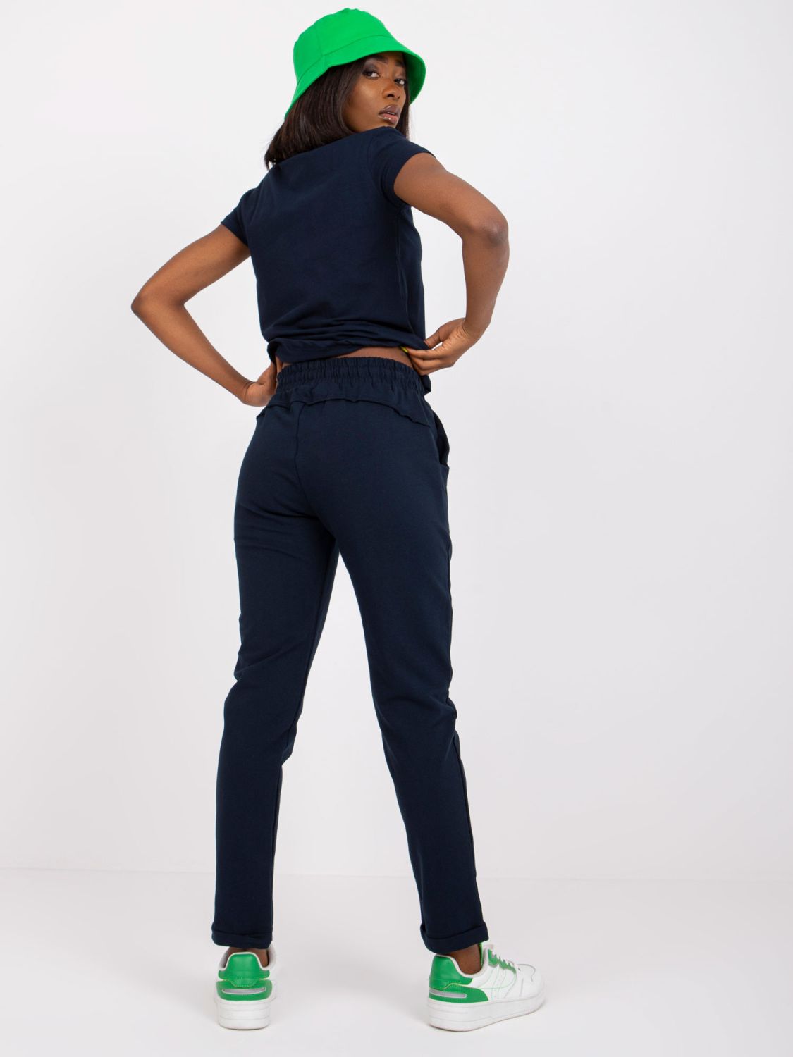 Stylische blaue Sporthose