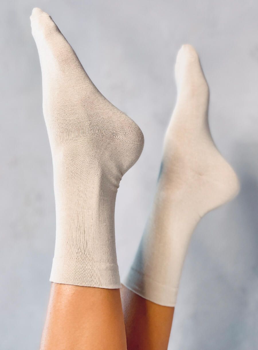 Hohe Damensocken Nude