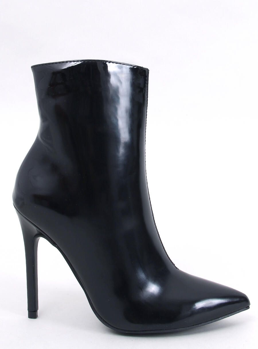 Elegante Stiefeletten aus Lackleder Schwarz