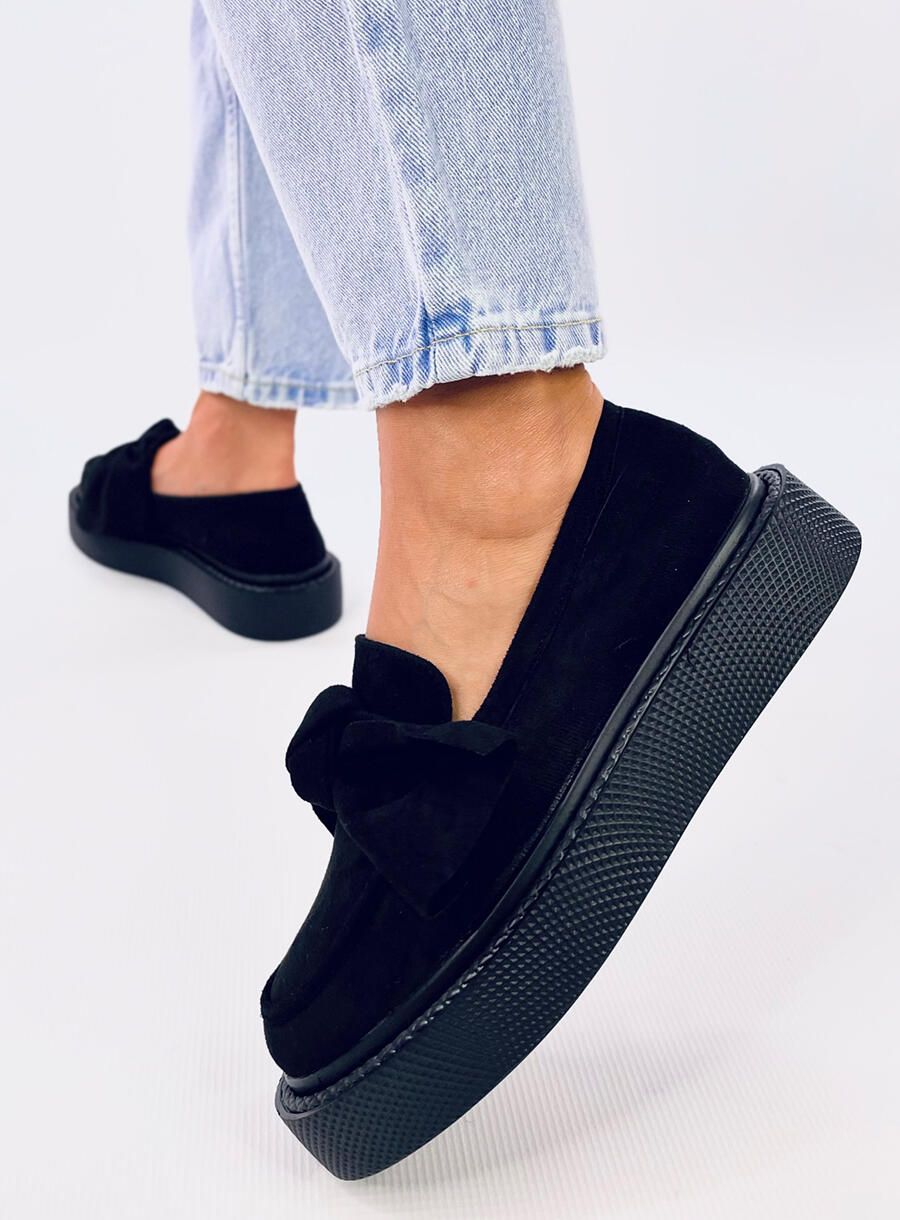 Wildledermokassins mit Schleife Schwarz