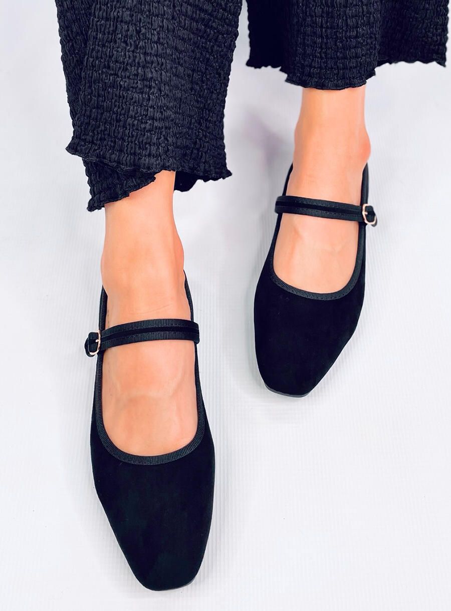 Ballerinas aus Wildleder mit Riemen Schwarz